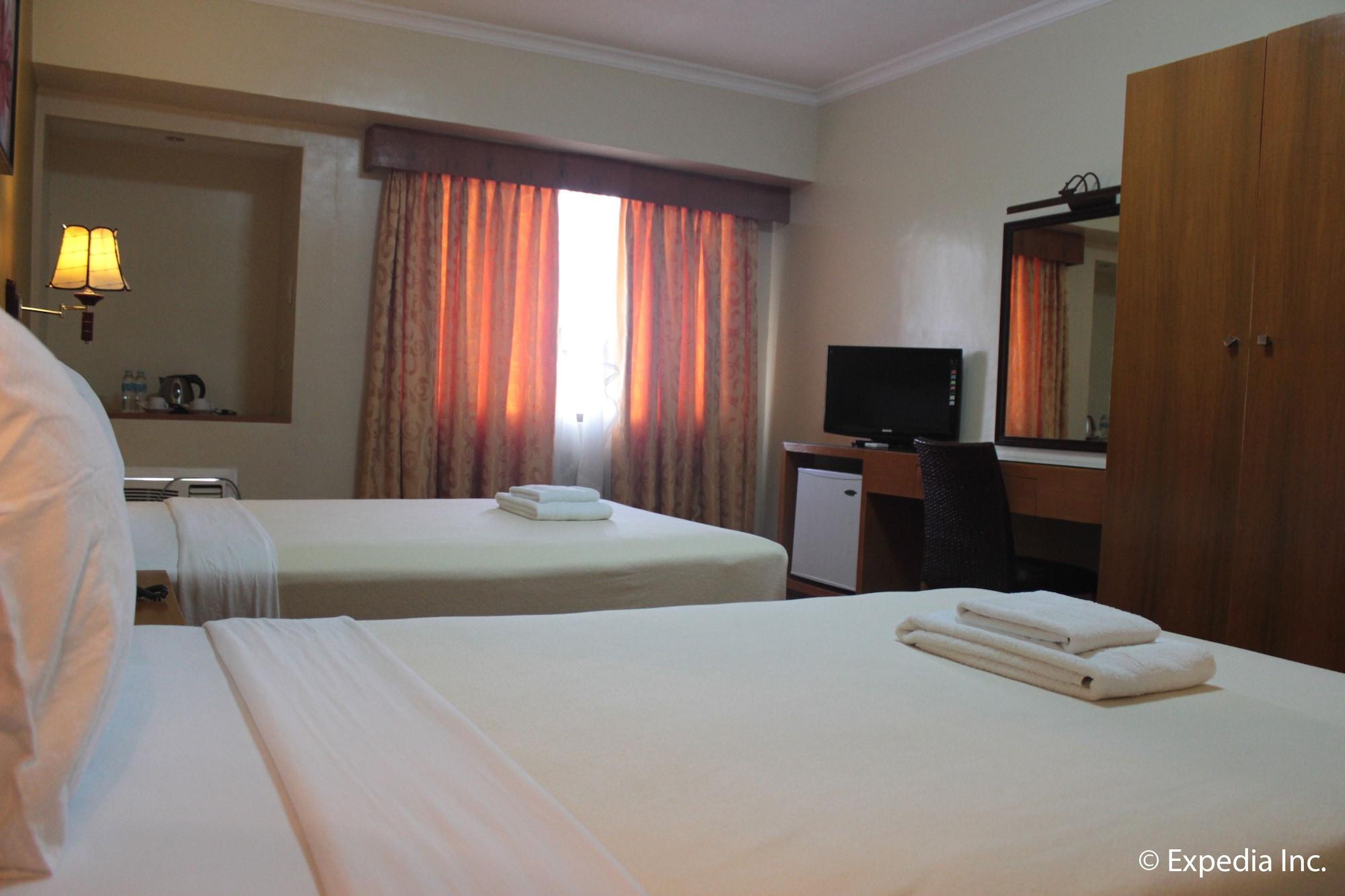 Pamulinawen Hotel Лаоаг Экстерьер фото